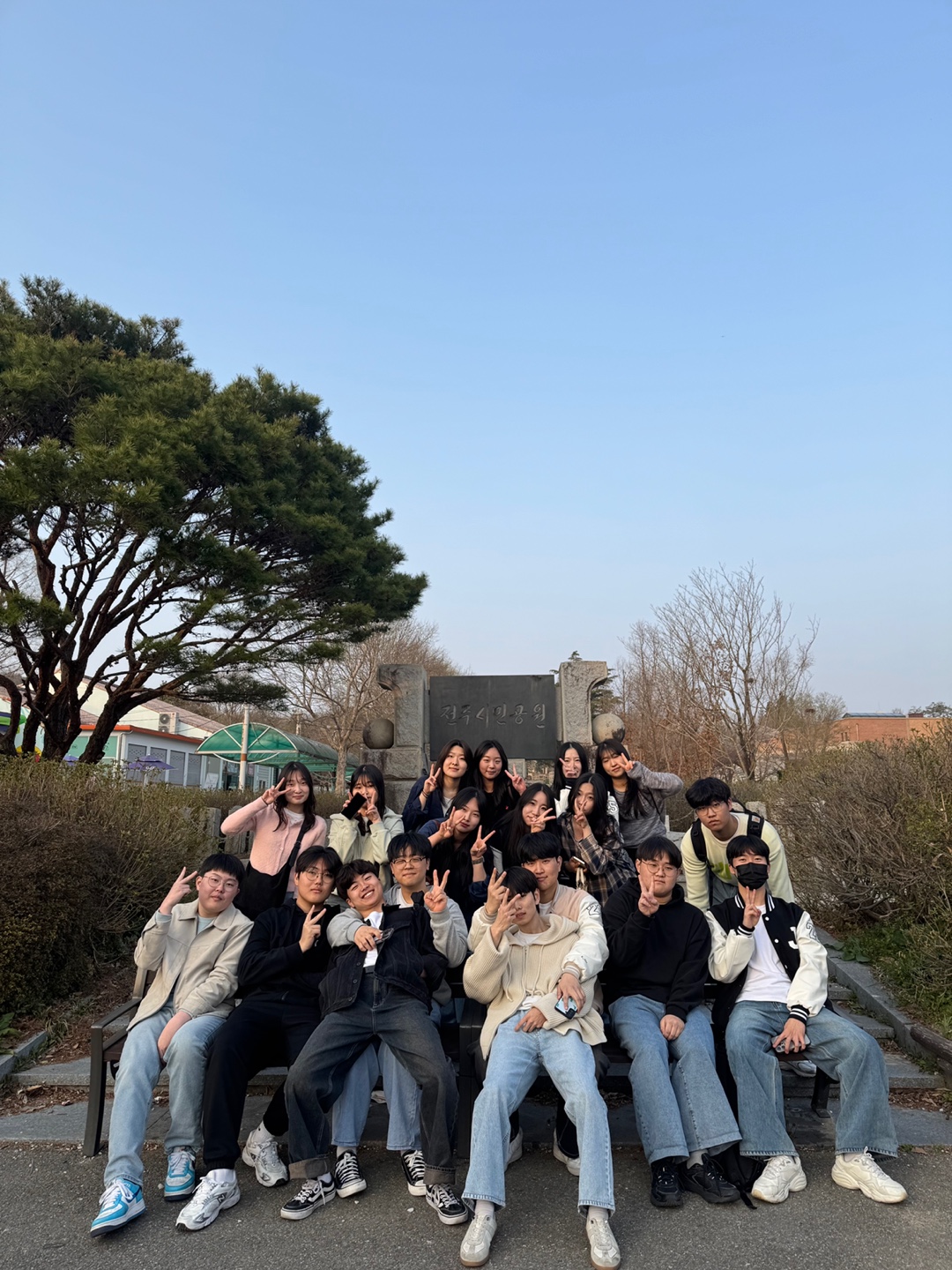 2025 필드x다이스x매쓰매니아 벚꽃놀이 (4/4) 1번째 첨부파일 이미지